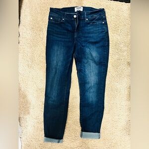 NWOT Levi’s Denizen Dark Blue Denim Stretch Jeans Size 28